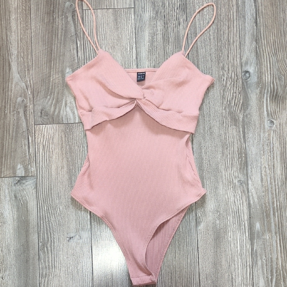 5/$25 SHEIN blush pink ribbed twist front slip bodysuit size M
